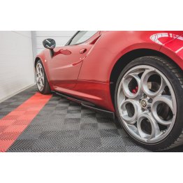 Накладки сплиттеры на пороги на Alfa Romeo 4C